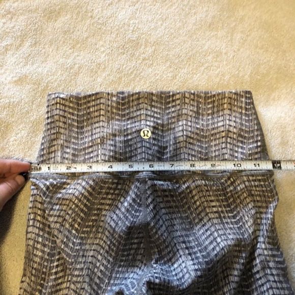 Lululemon WUC - Picture 3 of 6